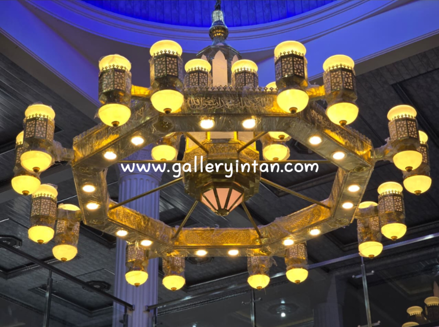 Lampu Hias Masjid Nabawi