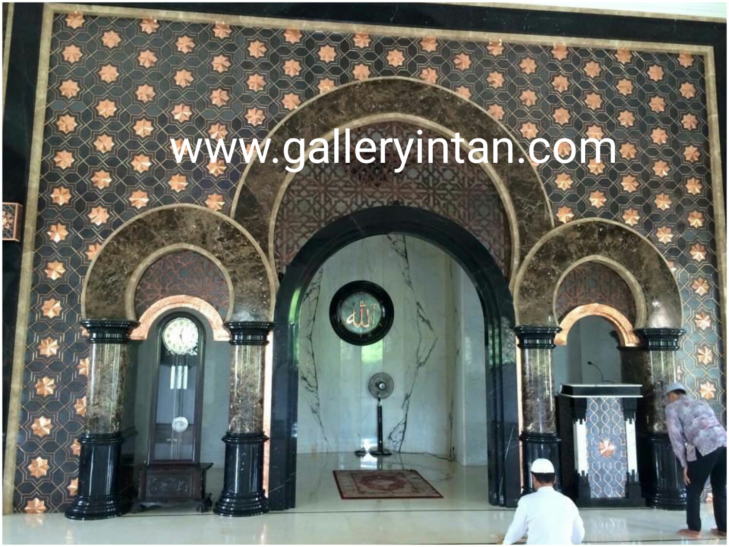 Mihrab Masjid Tembaga
